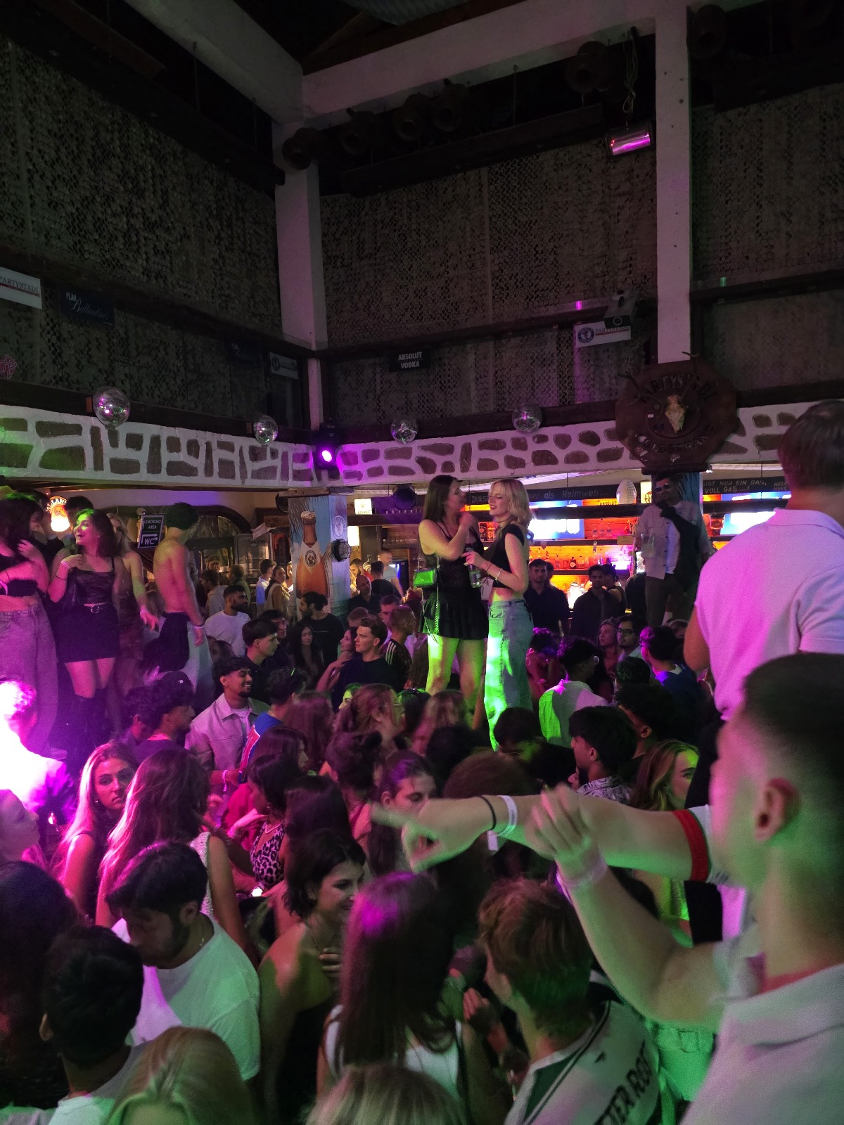 Golden Sands Beach Club